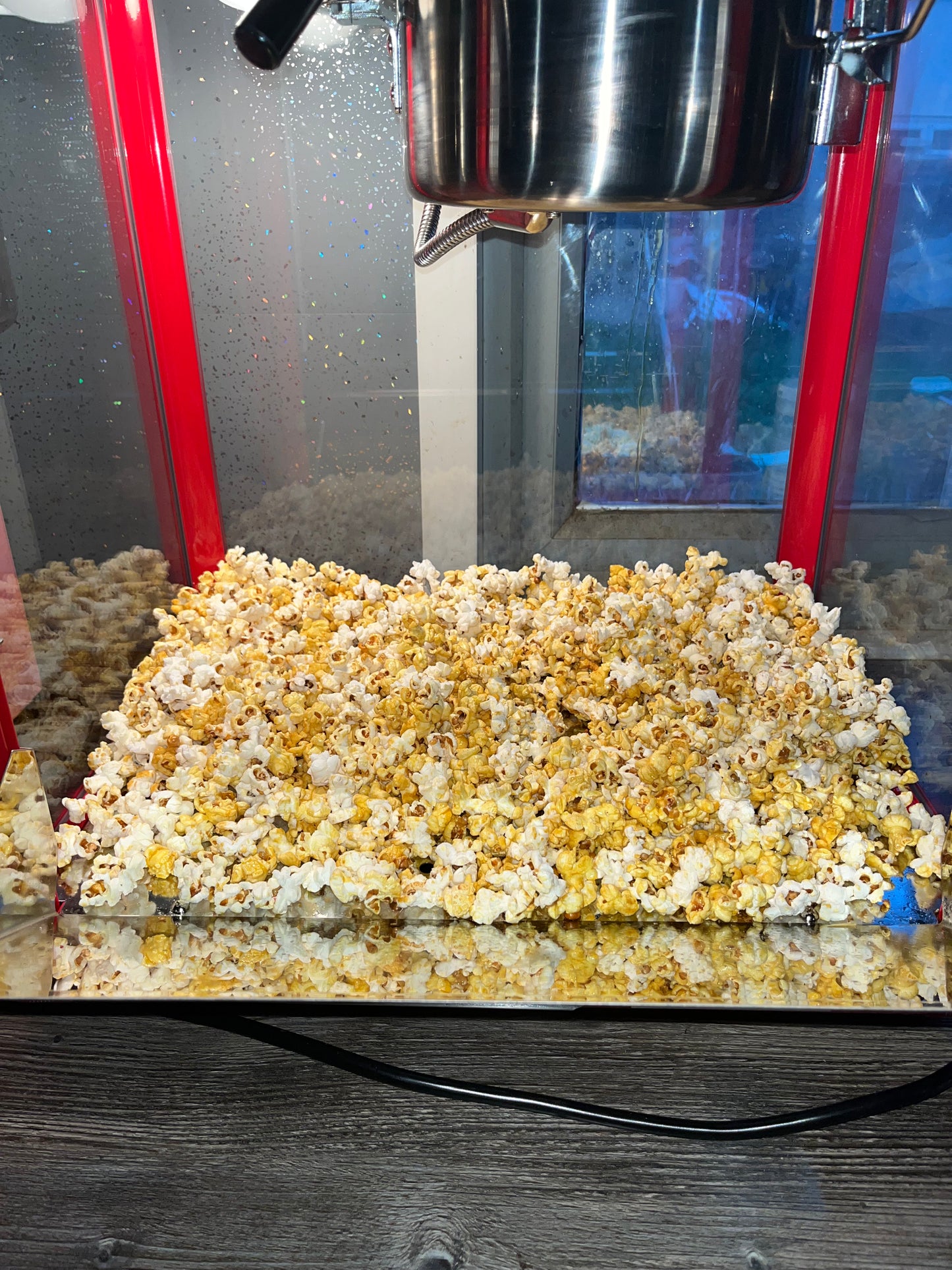 2 Hour Popcorn Machine & Cart Hire